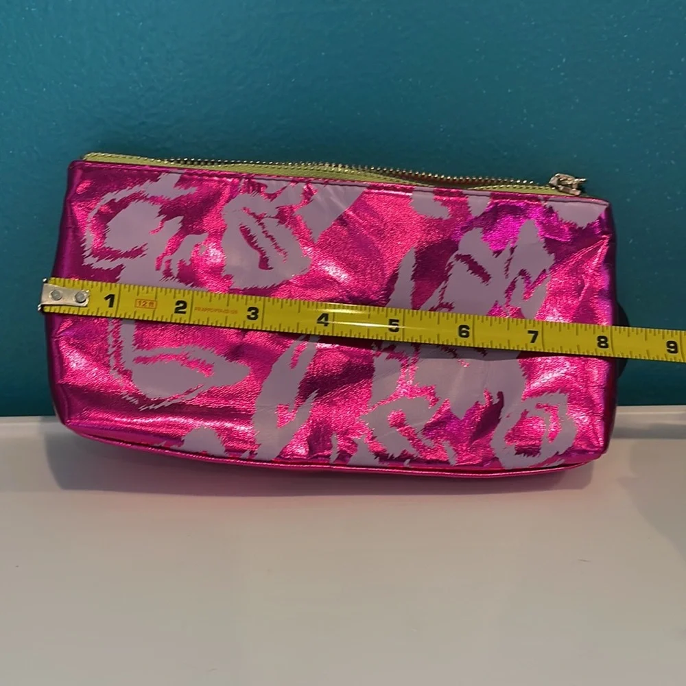 NWT Elf Pink Cosmetic Bag - Picture 8 of 10
